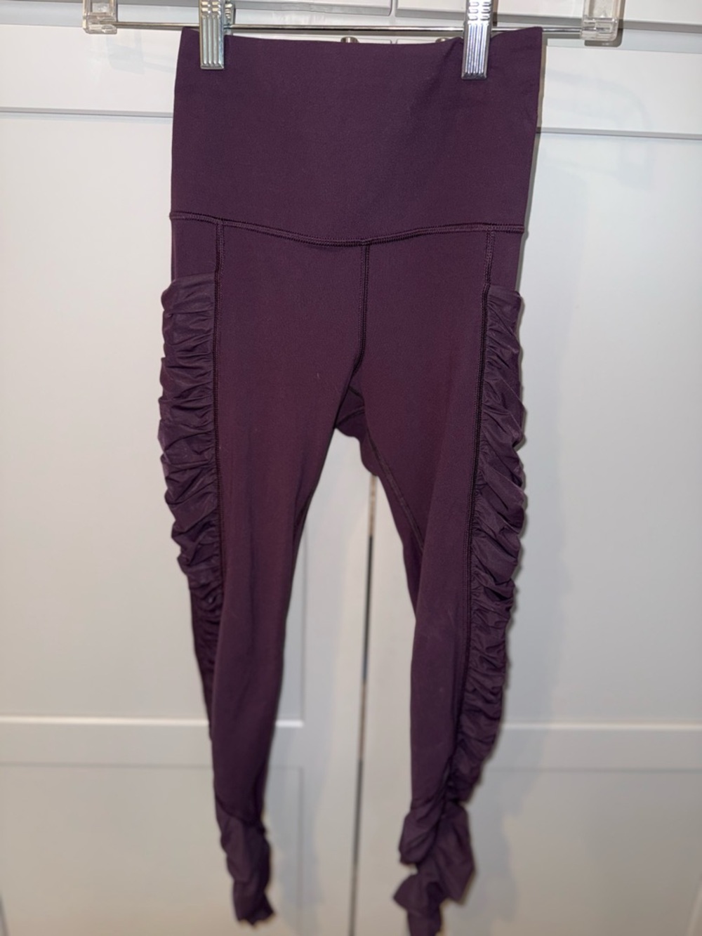 Athleta Legging XXS Plum Purple Ruched High Rise Athletic Yoga Pants EUC